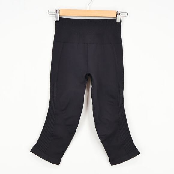 Lululemon Women's Seamless Flow & Go Crop Tight Charcoal Size 4 - Picture 1 of 6